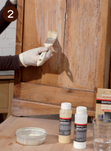 Réparer sa commode - étape 2 stopper le pourrissement du bois