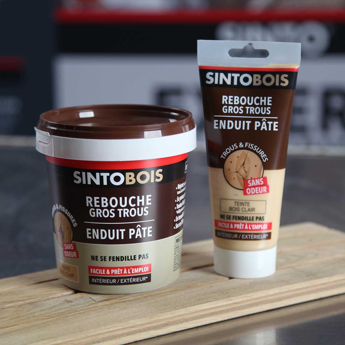 SINTOBOIS : Rebouche Bois pour gros trous & fissures